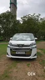 Toyota VELLFIRE VIP – Executive Lounge, 2023, CNG & Hybrids
