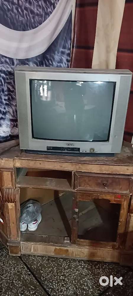 TCL 32 inch