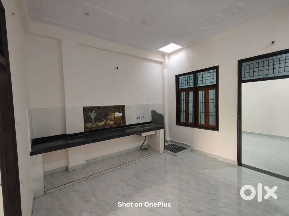 Floor for rent in Tatya tope nagar phase 2