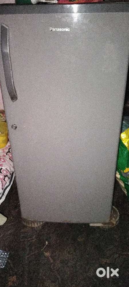 Old Fridge 10 year old working