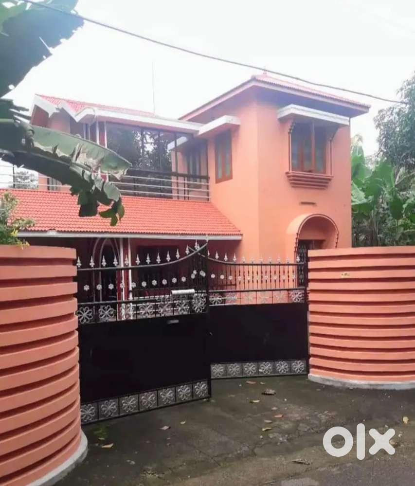 15 Cent 1700 sq ft home 50 mtr to NH & bypass