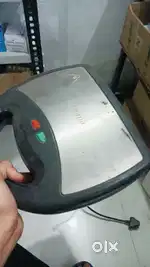 8 months old croma toaster