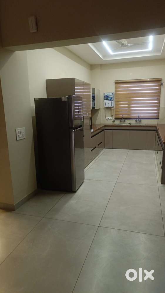 Sharing room for girl