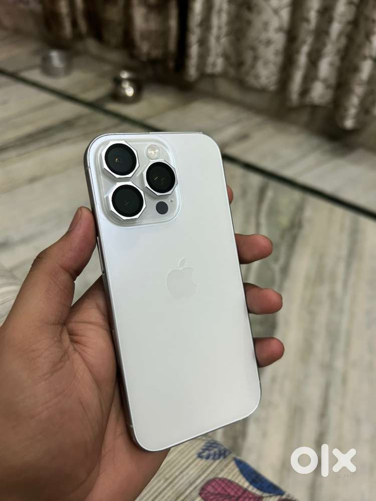 Iphone 16 pro 128gb in warranty white color