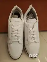 Casual White Shoes