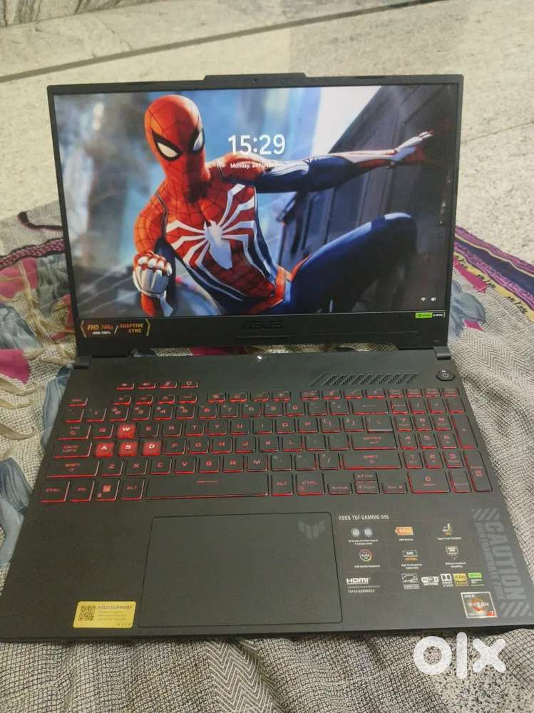 Asus razyn 7 gaming laptop