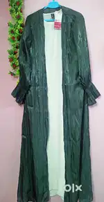 BRAND-NEW STYLISH & ELEGANT ABAYA FOR SALE!