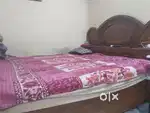 Double bed with box in very well good condition