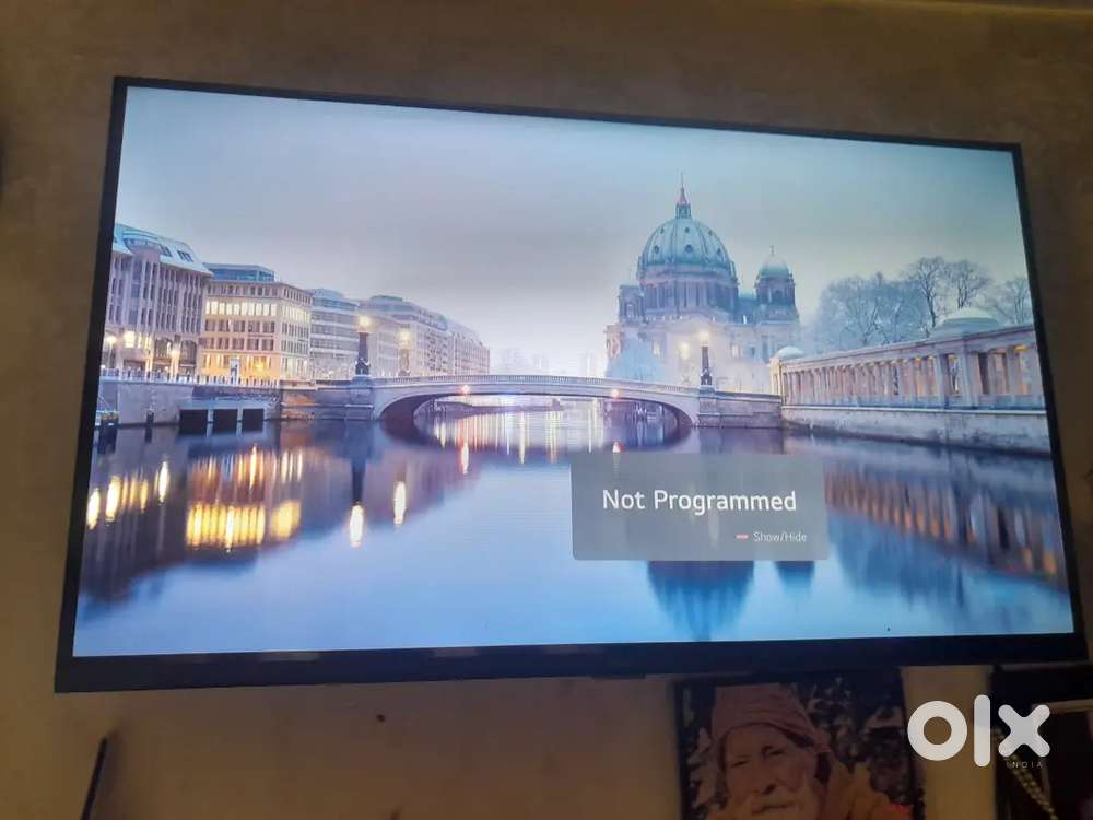 Android l.e.d 32inch compny LG 350 chnal free in tv