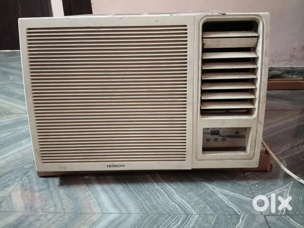Hitachi 1 Ton Window AC
