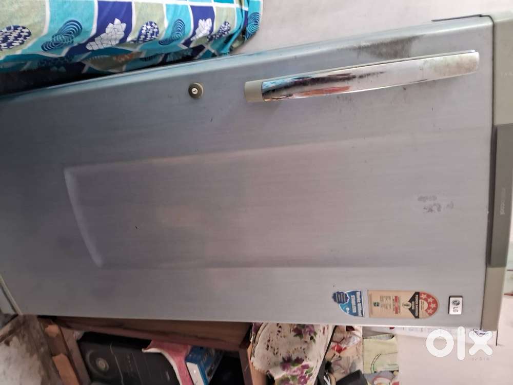 LG 4 star single door fridge.