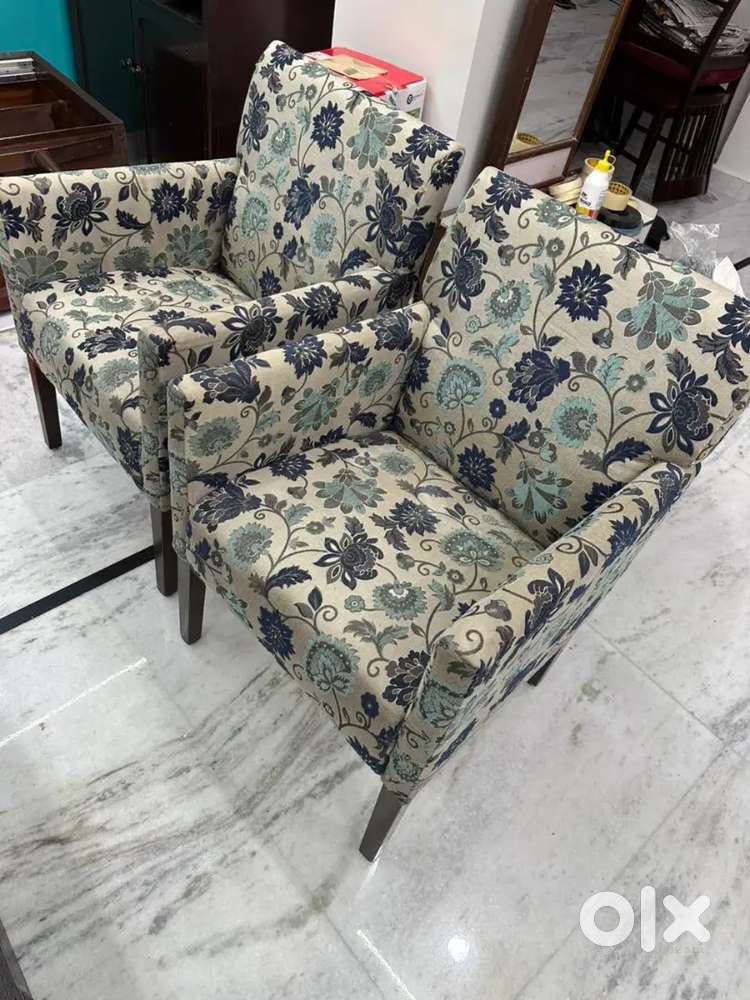2 premium cushioned seat chairs @ 7000