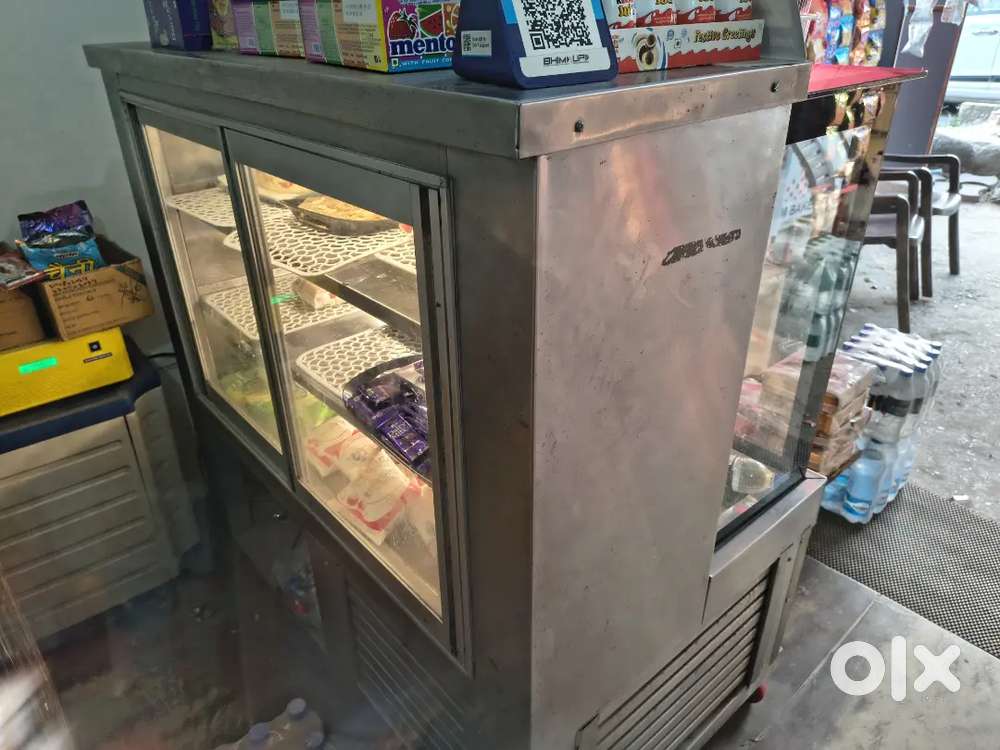 Display fridge need to be sold