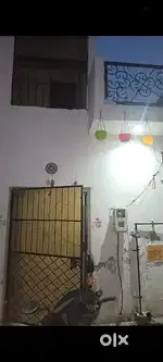 Perfect ,,cash on 35 guj, 3 room 2 bathroom ,1 kitchen ,,chat