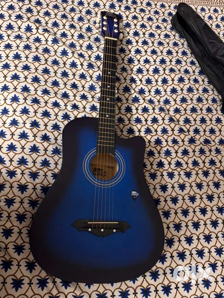 Acoustic guitar