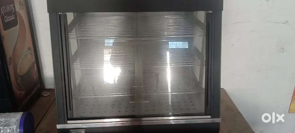 Unused microwave for commercial use