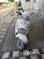 Access 125 (2015) Model For Sell With Insurance
