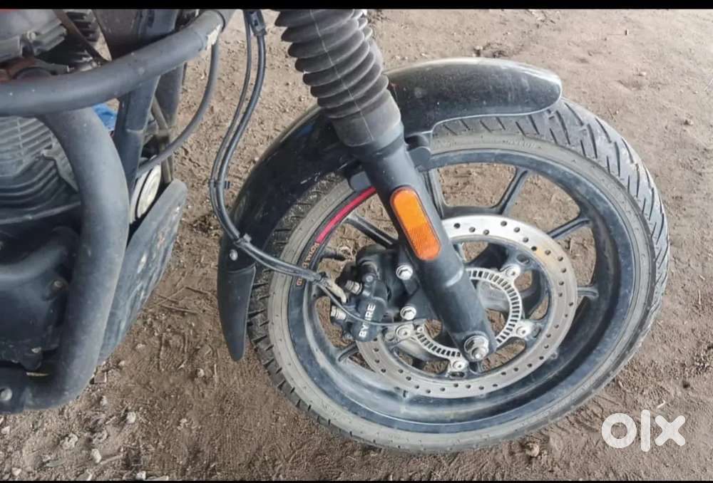 Royal Enfield Hunter 350 Top model