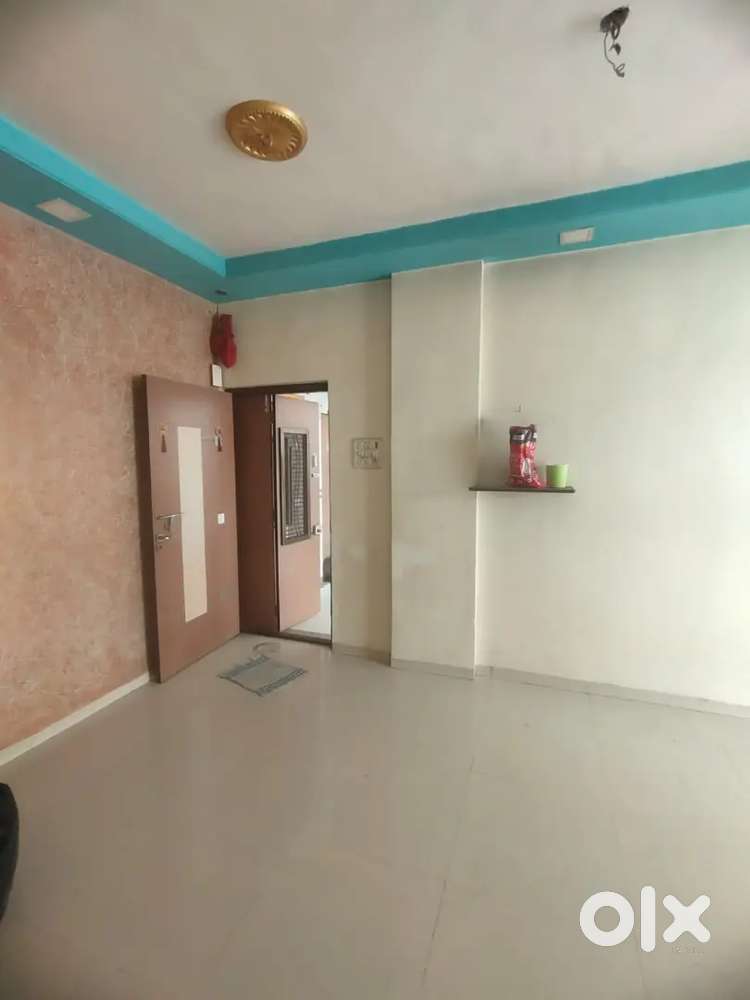 3 minetus Walking Nearby Station 1 Bhk selling Virar west Prime Area