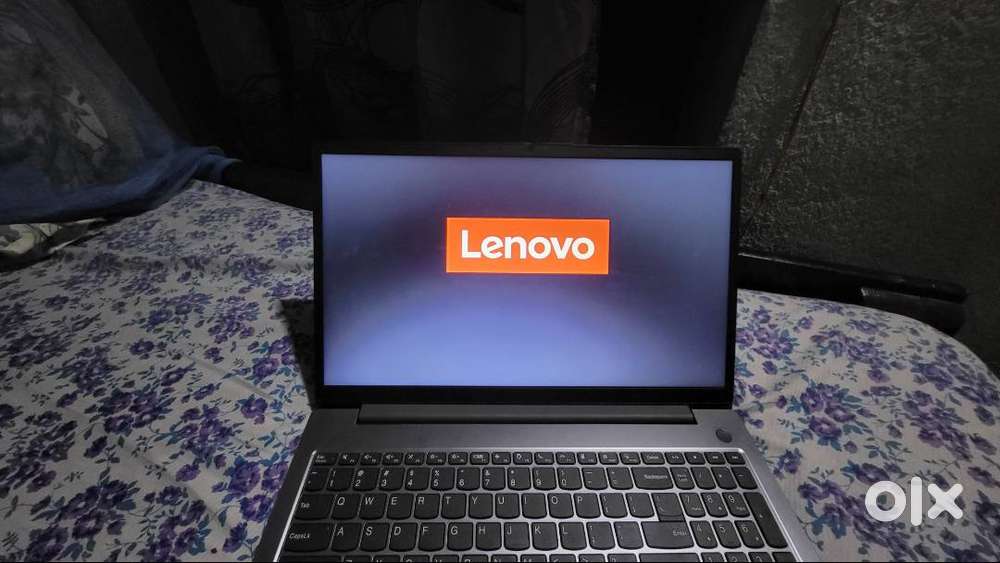 Lenovo ideapad laptop, 500gb SSD, 8gb ram