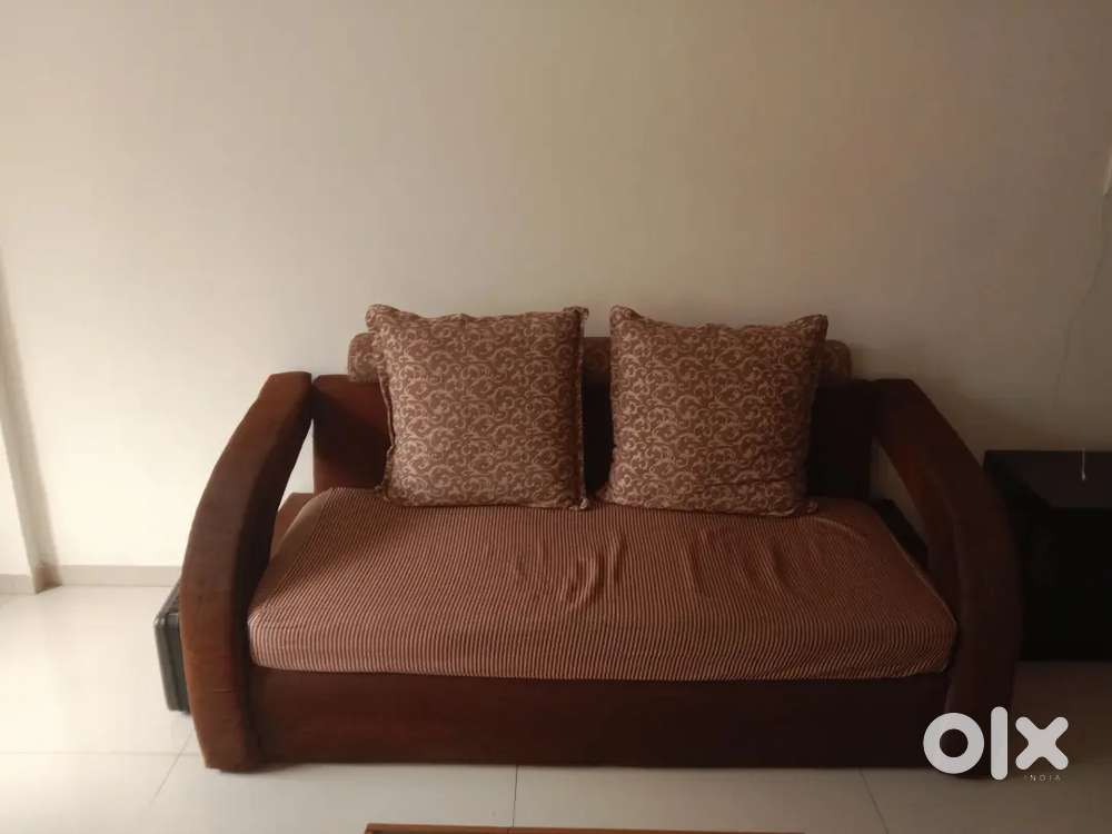 3 seater sofa