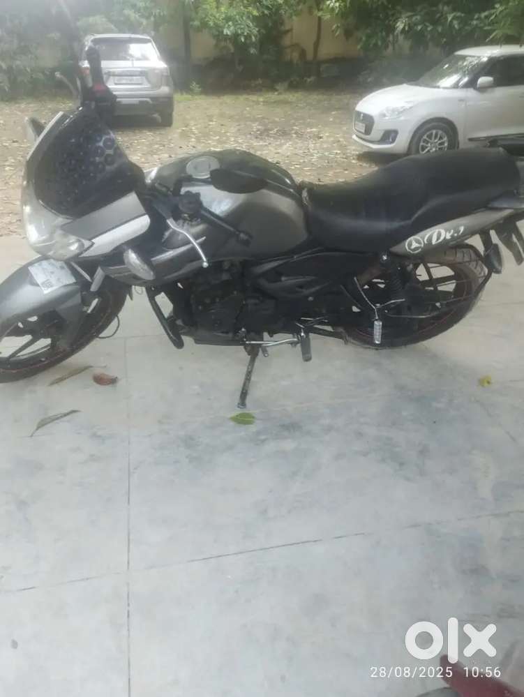 Apache RTR 160R