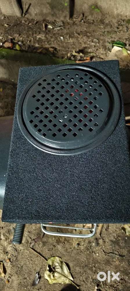 Under seat sub woofer new