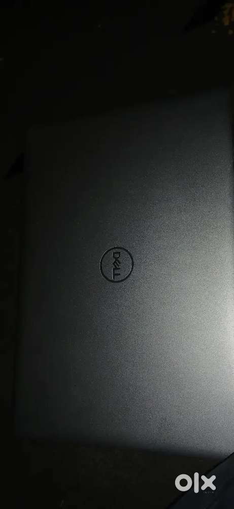 Dell 3584.  8gb 1tb 128gb wind 10 urgent sale battery need to replace