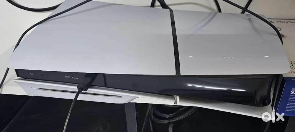 Playstation 5 Slim (Disc) PS5 Slim Gaming Console