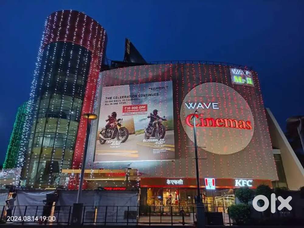WAVE MALL लड़के तथा लड़कियों की आवश्यकता