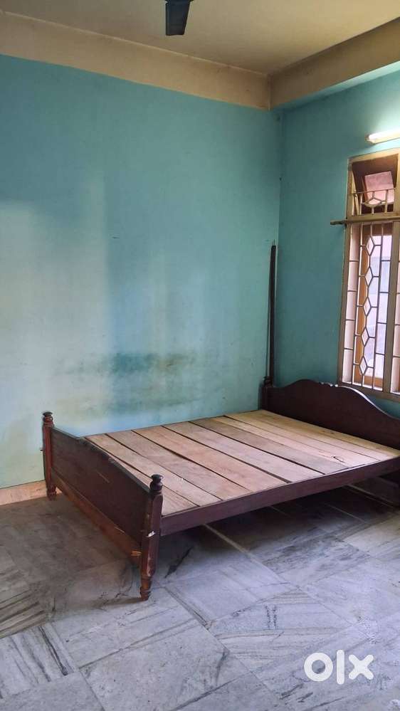 1BHK Room for Rent – At Bhetapara Chariali Point (Prime Location)