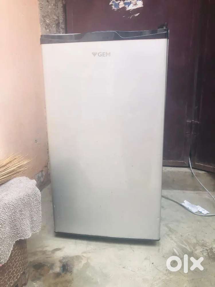 Fridge Good conditioner hai