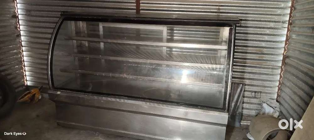 Sweet counter with refrigerator