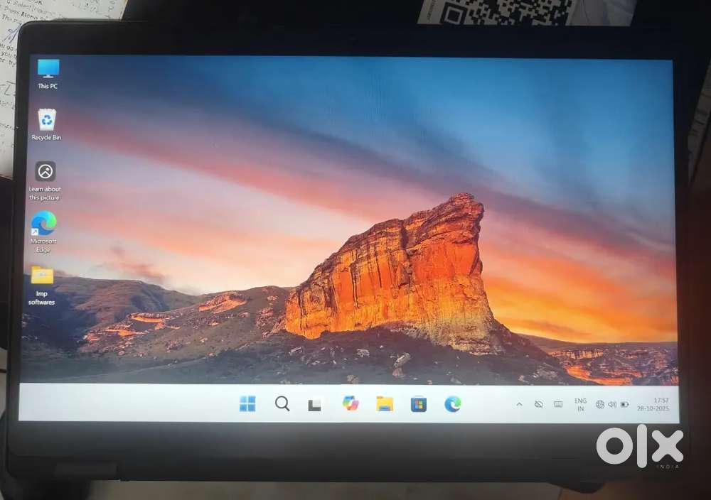 Dell i7 8th Gen laptop 16GB RAM 256GB SSD