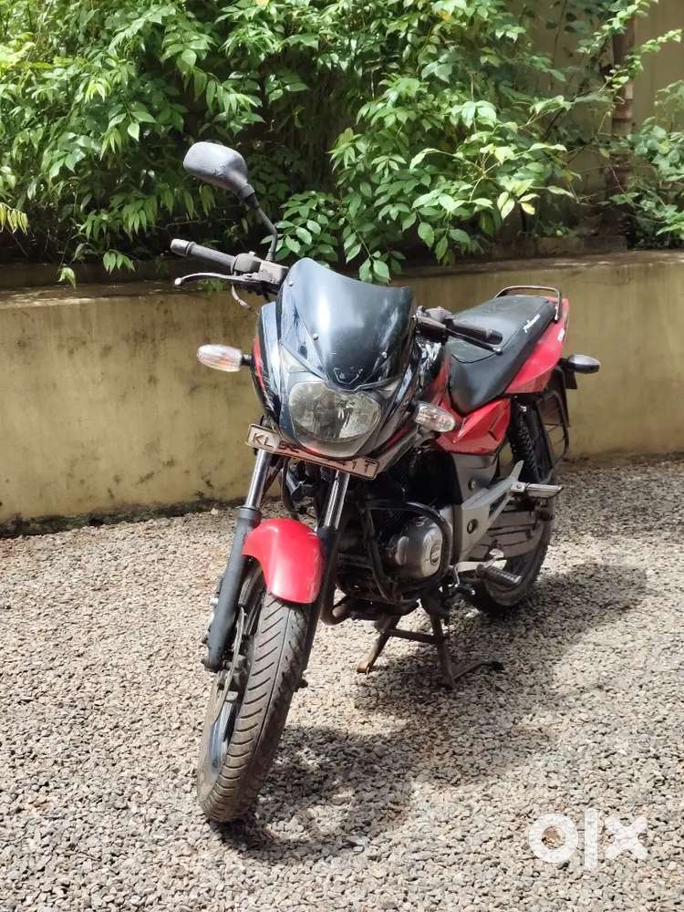 Pulsar 150
