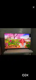 48 inch smart Android ultra 4k O led tv withsound bar17