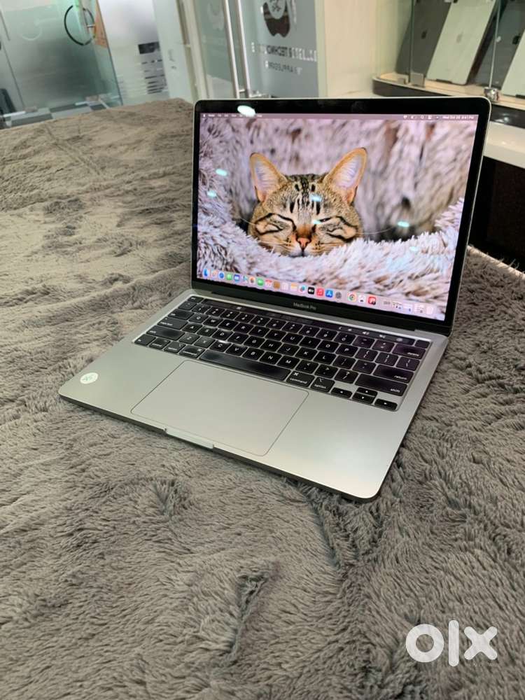 Apple MacBook Pro / 2020 / 13inch / i7-32GB-512GB / Touch Bar / WRNTY