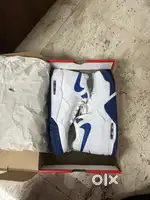 NIKE FLIGHT LEGACY