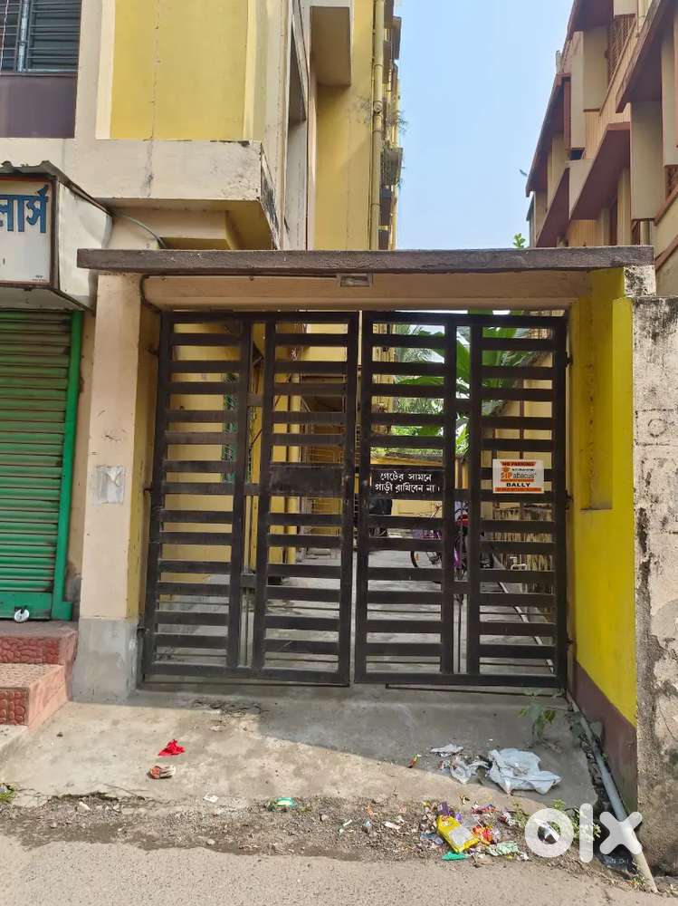1 bhk flat for sale in bally bazar  at  prime location