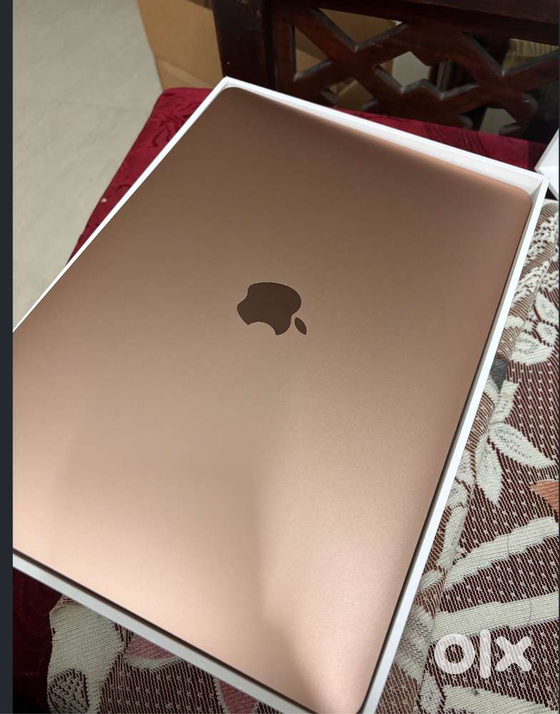 MacBook Air M1- Rose Gold  8GB/256GB  With Box & Bill