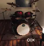 Mapex armory drum kit with hard ware and skins (cymbals not included)