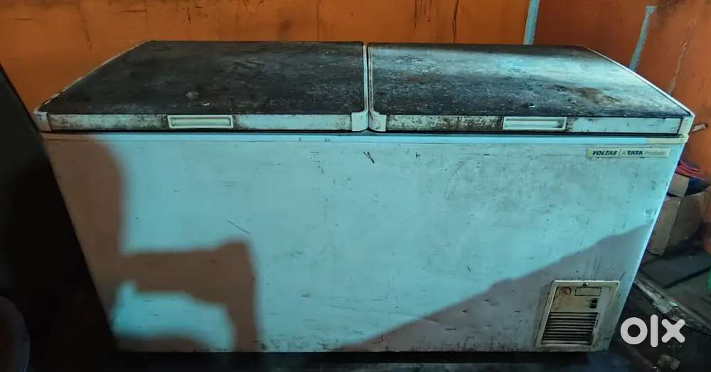 Deep freezer  400 ltr