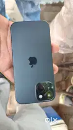 Iphone 15 6/256gb 2 months old, included Box