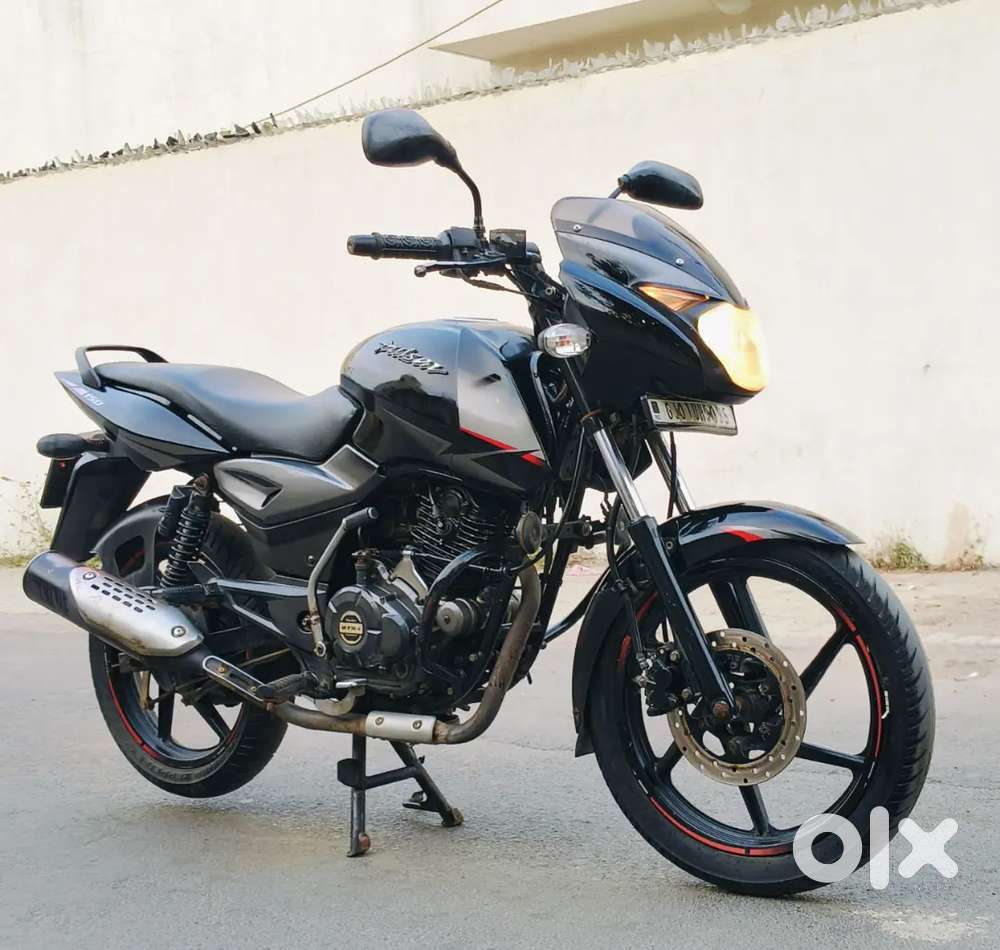 Mahadev bike rajkot 80 feet road Laxmiwadi main road opp anand bakery