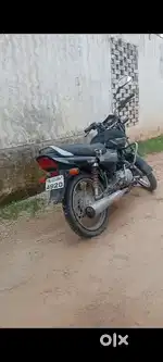 CT 100 Bajaj bike 62 mailege wali