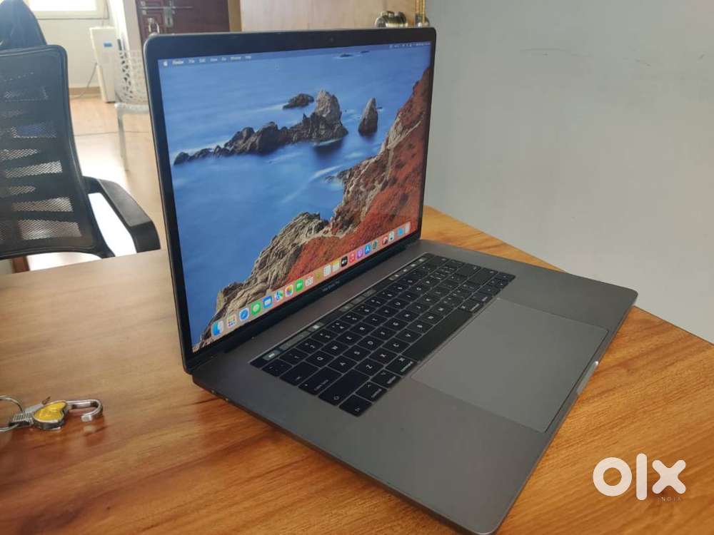 Apple MacBook Pro (15-inch 2017) Touch Bar A1707 Imported