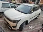 XUV300 W8 BS-VI DSL