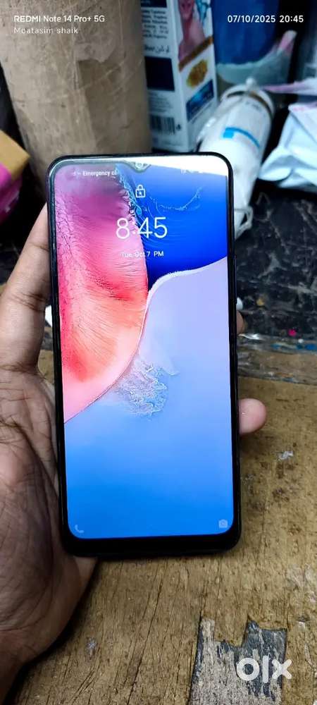I am selling my vivo y15s 3gb ram and 32gb internal