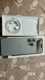 15 Pro Max 256 GB Natural Titanium