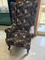 King size wing chair